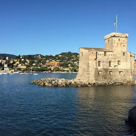Apartament Mansarda Romantica Rapallo