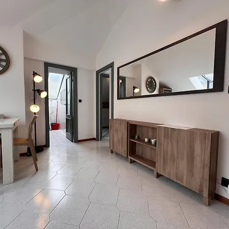 Mansarda Romantica Apartman